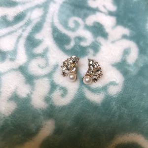 🐚Pearl Stud Rhinestone Beautiful Earrings🐚